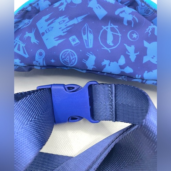 Disney Parks Hip Pack Belt Bag Walt Disney World 50th Anniversary - Picture 4 of 7